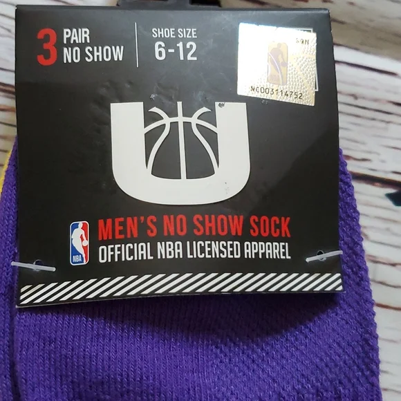 🎉 HOST PICK 🎉🆕️ NBA LAKERS MEN'S NO SHOW SOCKS (3 PAIRS) 🏀 - Picture 4 of 7